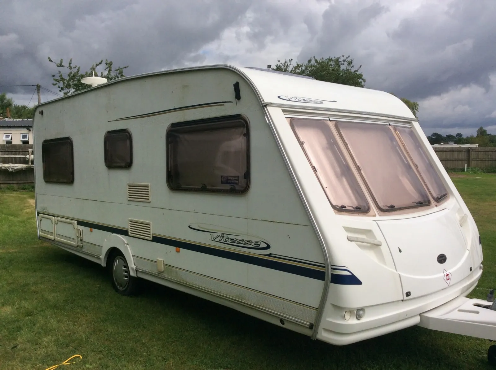 caravan cleaning swindon before Caravan Cleaning Swindon Before